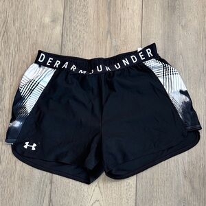 Under Armour Women's Black and White Athletic Shorts
